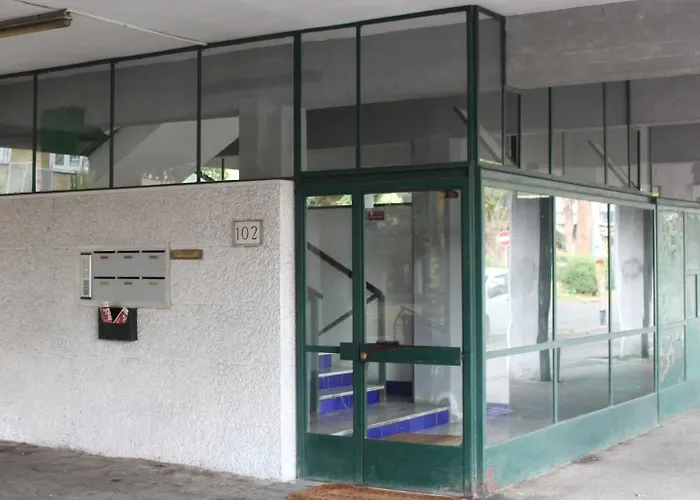Six Flaminio - Villaggio Olimpico